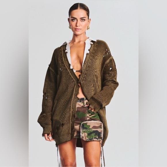 SEROYA Olive Green Distressed Sweater - Picture 2 of 7